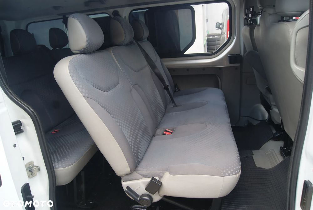 Renault Trafic - 18
