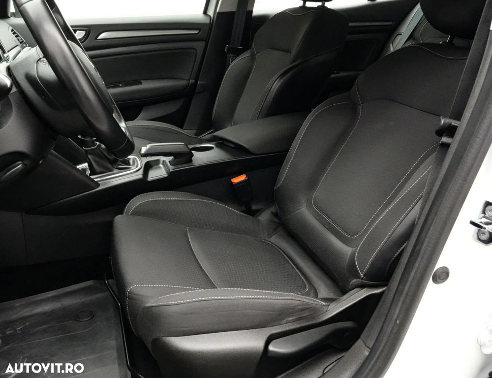 Renault Megane TCe 140 GPF EQUILIBRE - 14