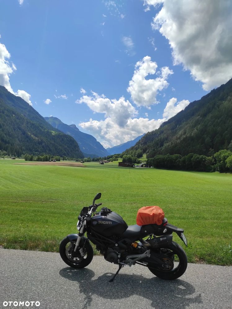 Ducati Monster - 11