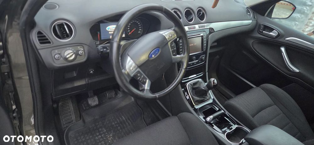 Ford S-Max 2.0 FF Titanium - 8
