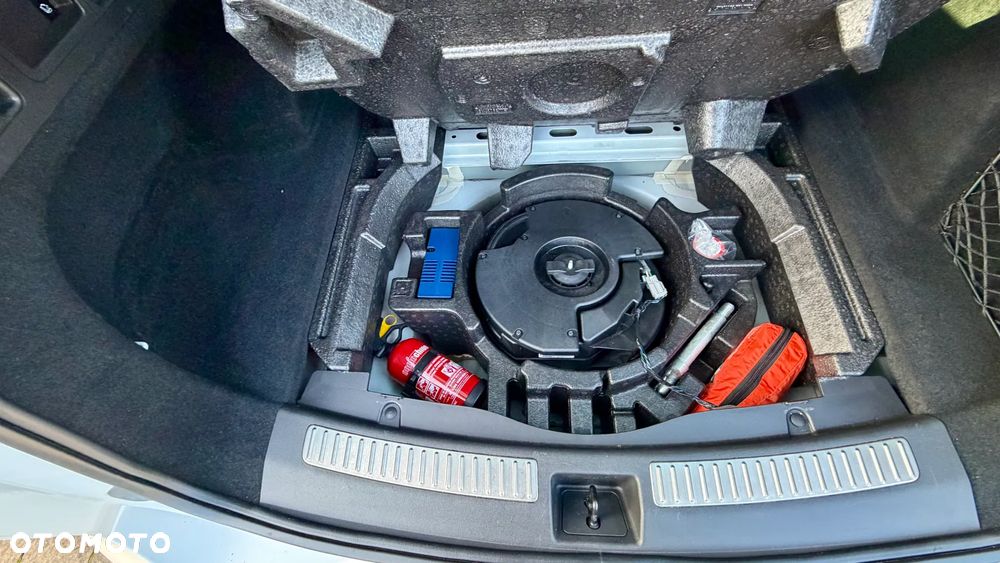 Opel Insignia 2.0 T 4x4 Innovation S&S - 12