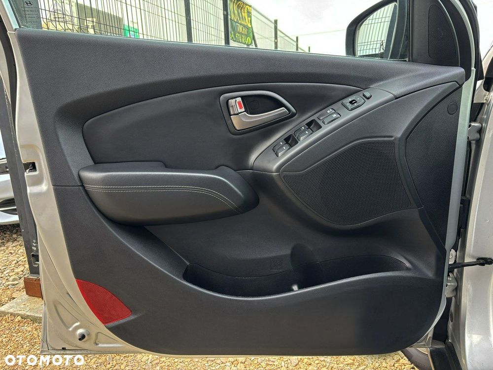 Hyundai ix35 - 12