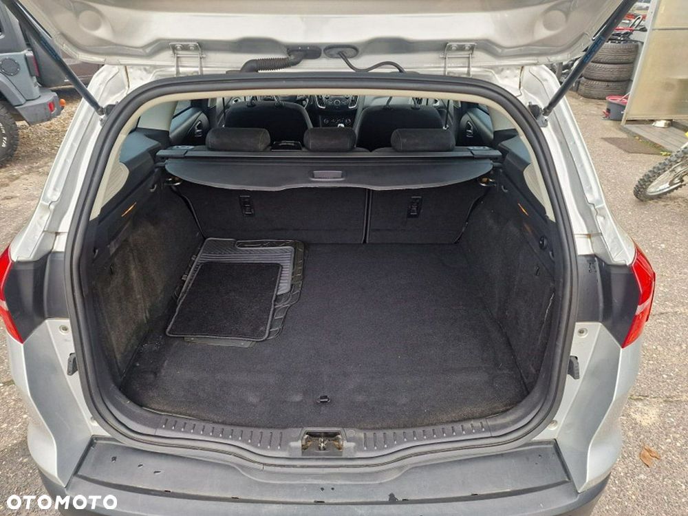 Ford Focus 1.5 EcoBlue Start-Stopp-System TREND - 29