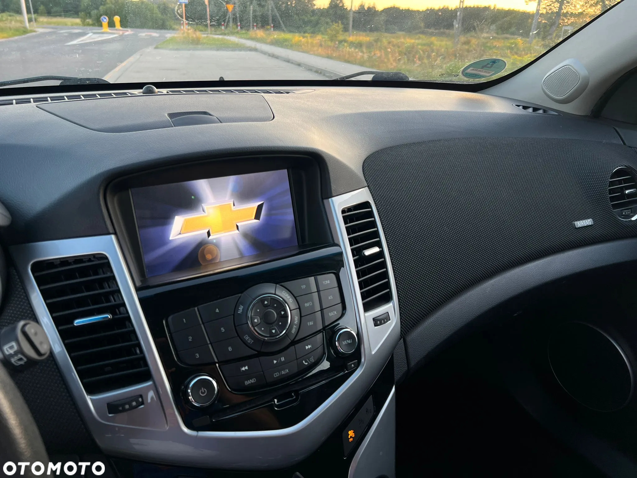 Chevrolet Cruze 1.7 LT - 17
