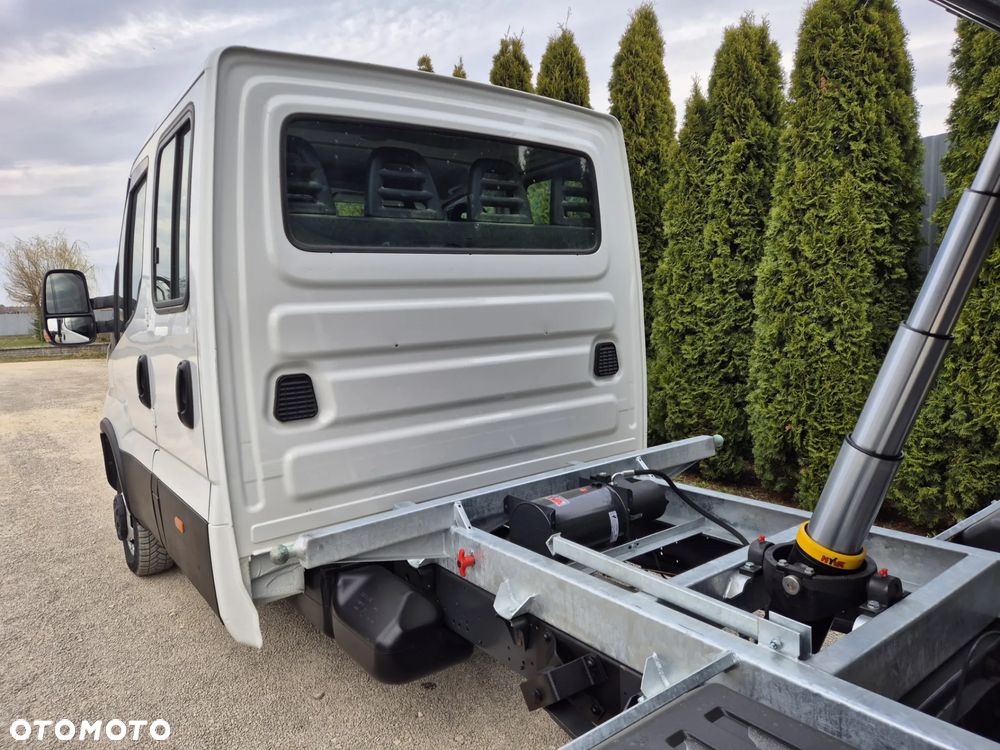 Iveco 35C18 3.0 180KM/ Brygadówka/ - 4