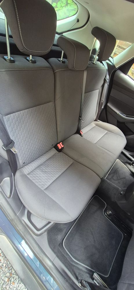 Ford Focus 1.0 EcoBoost Titanium - 8