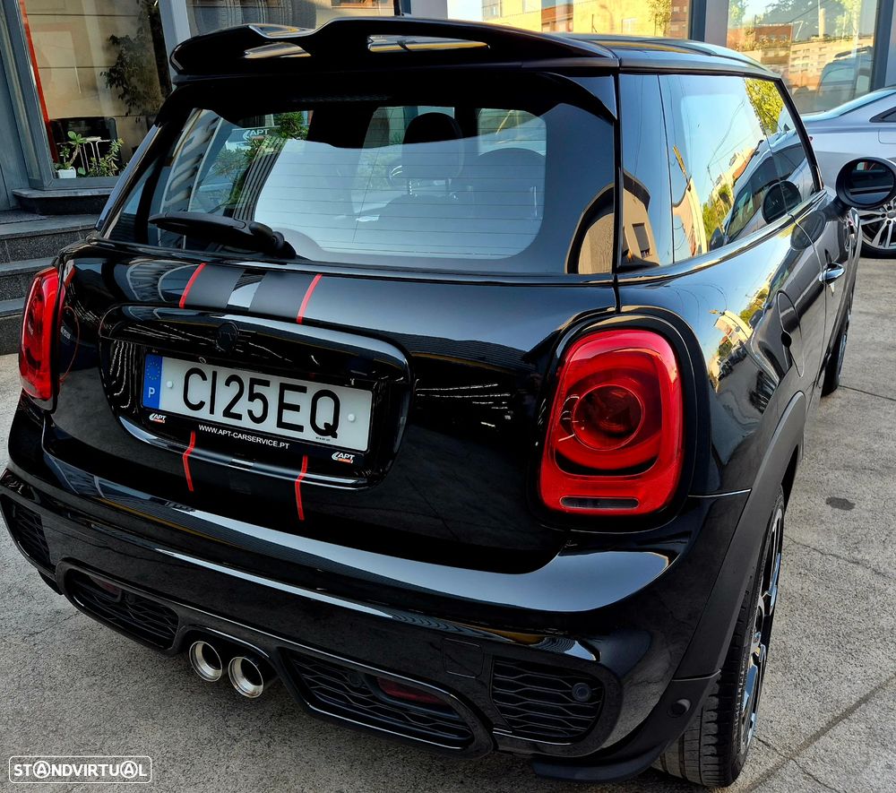 MINI 3 Portas One JCW - 21