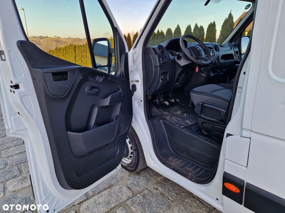 Renault Master - 13
