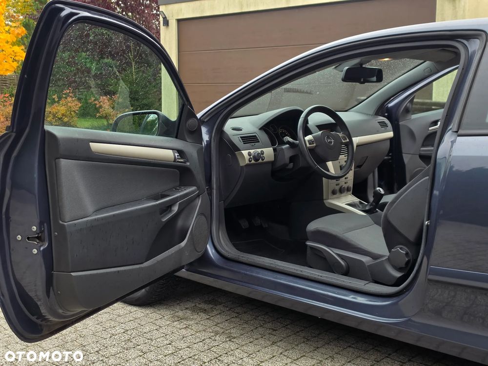 Opel Astra - 12