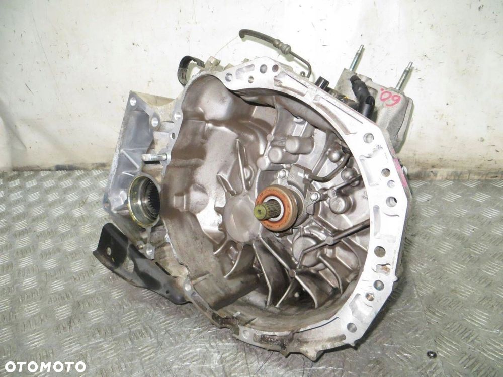 SUZUKI VITARA III 1.4T SKRZYNIA BIEGÓW ZE2 14- - 2