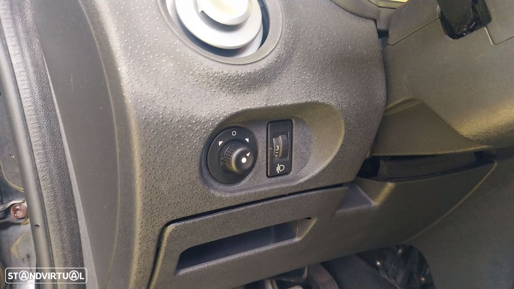 Citroën C2 1.4 HDi VTR - 5