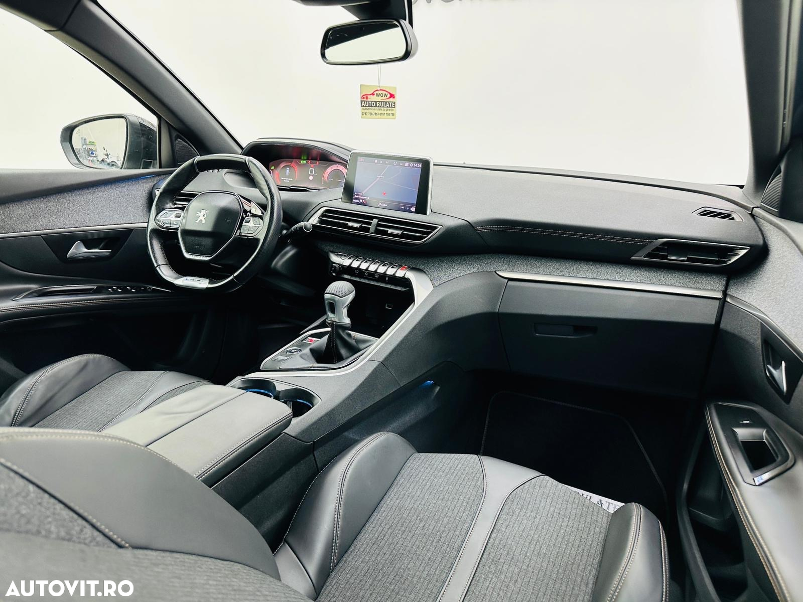 Peugeot 5008 - 27