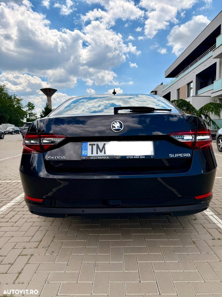 Skoda Superb 2.0 TDI DSG L&K - 2
