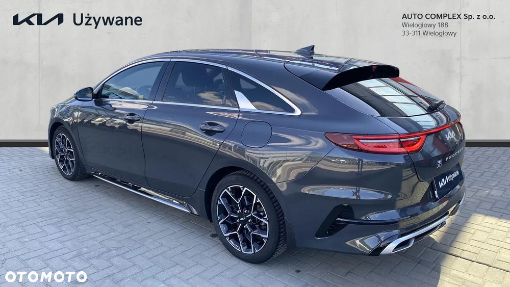 Kia ProCeed - 4