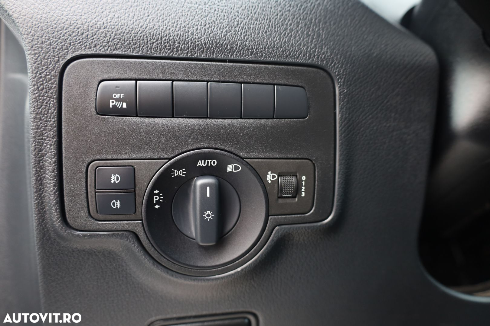 Mercedes-Benz Vito - 18