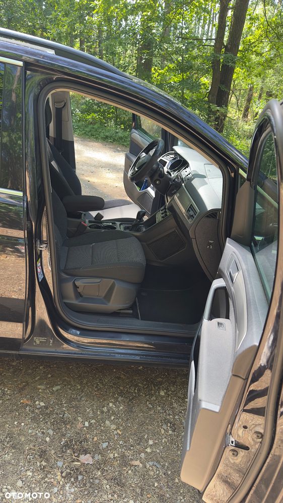 Volkswagen Touran 1.6 TDI SCR DSG IQ.DRIVE - 8