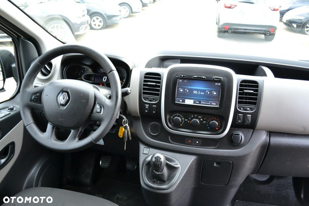 Renault Trafic - 9