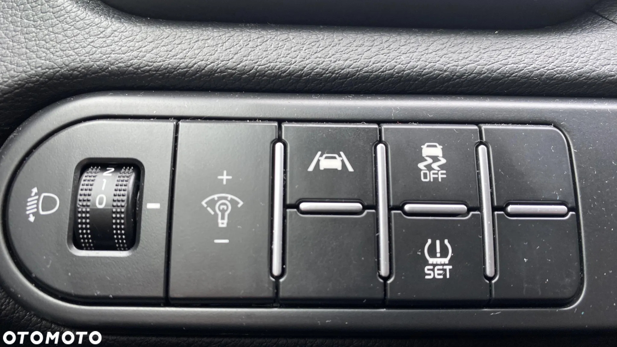 Kia Ceed 1.5 T-GDI M - 12