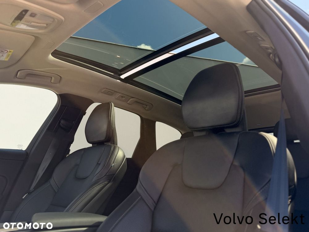 Volvo XC 60 - 24