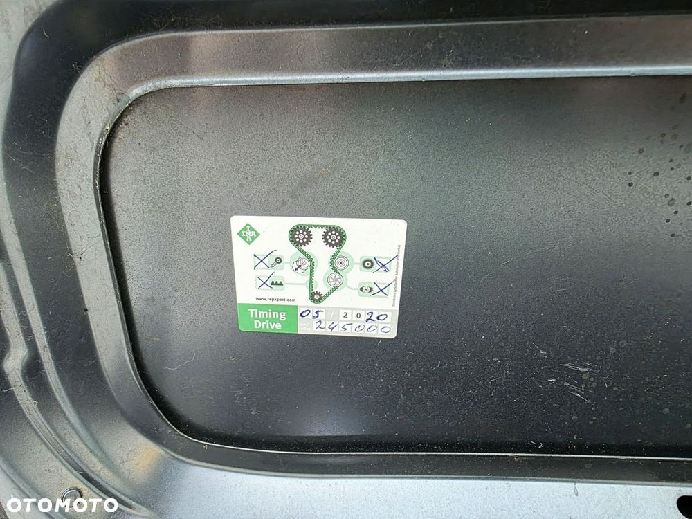 Volkswagen Caddy - 23