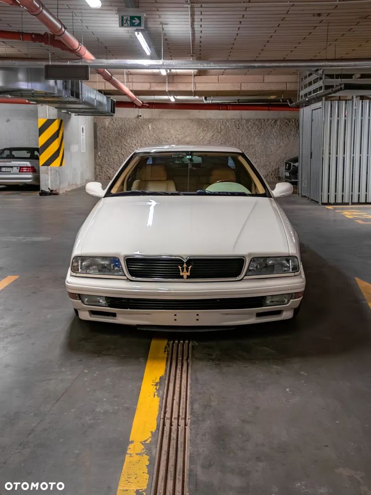 Maserati Quattroporte - 5