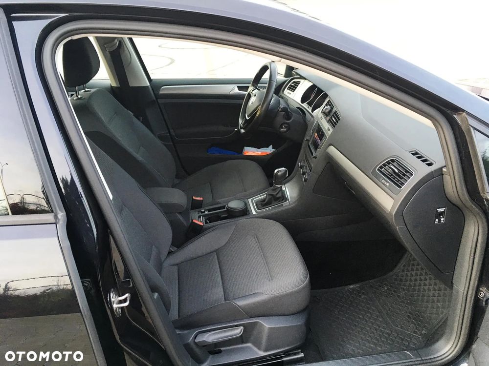Volkswagen Golf Variant 2.0 TDI (BlueMotion Technology) DSG Comfortline - 8