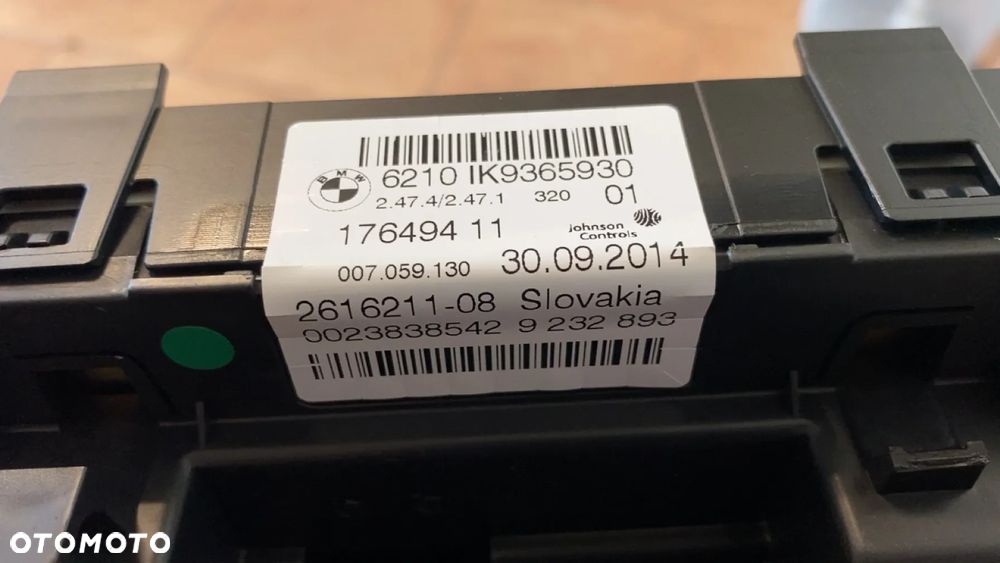 BMW F30 F31 LICZNIKI ZEGARY ANGLIK UK 9232893 - 4