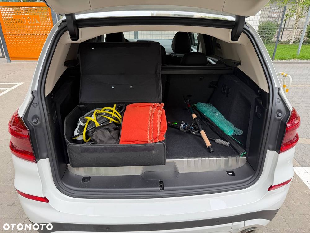 BMW X3 xDrive30e - 12