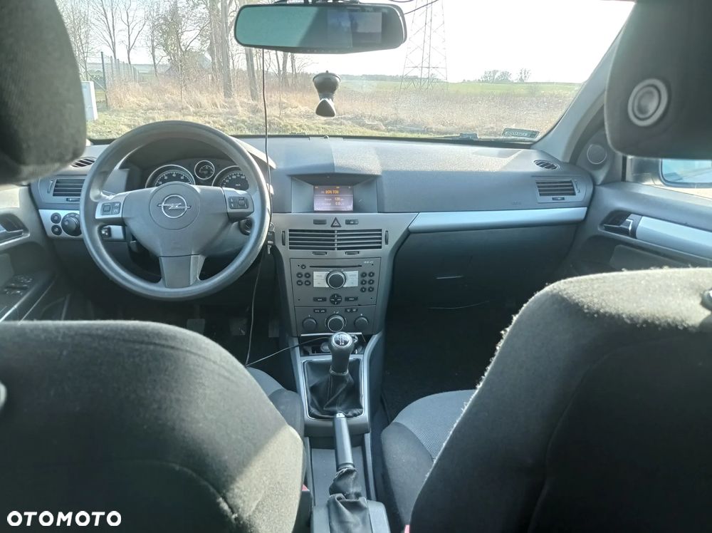 Opel Astra II 1.6 Start - 7