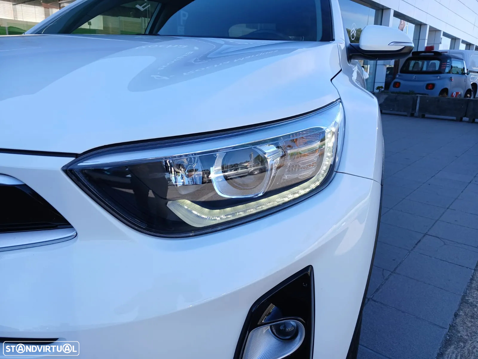 Kia Stonic 1.6 CRDi TX - 11