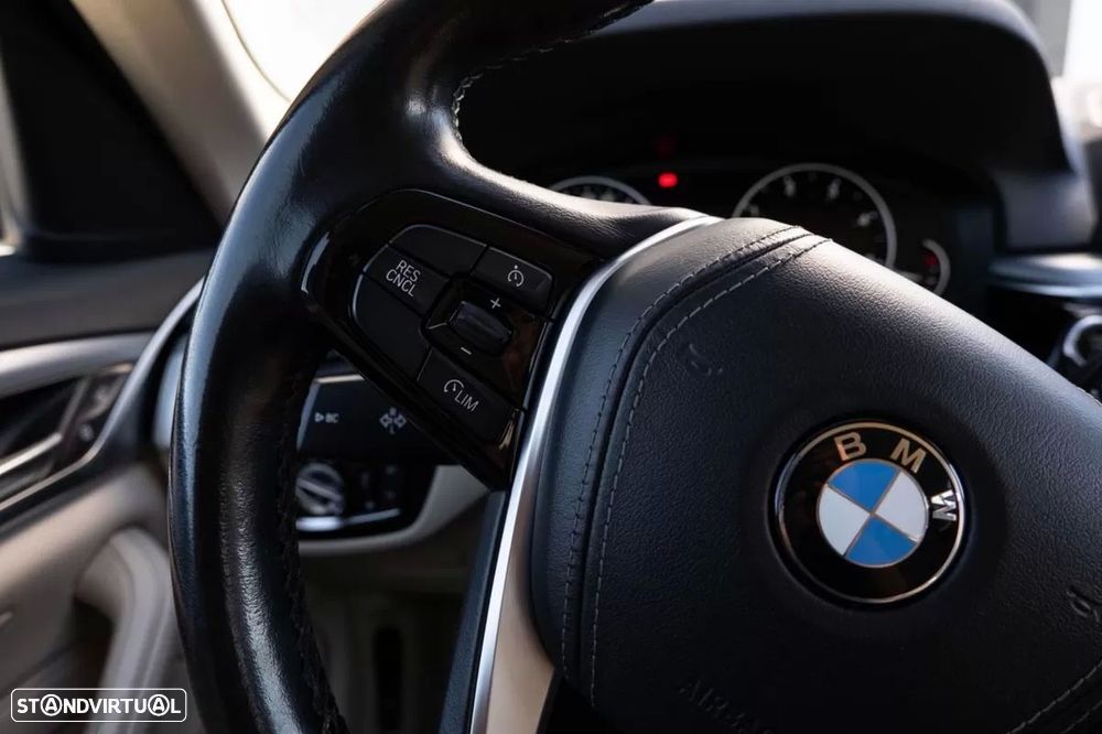 BMW 520 d Line Luxury Auto - 21
