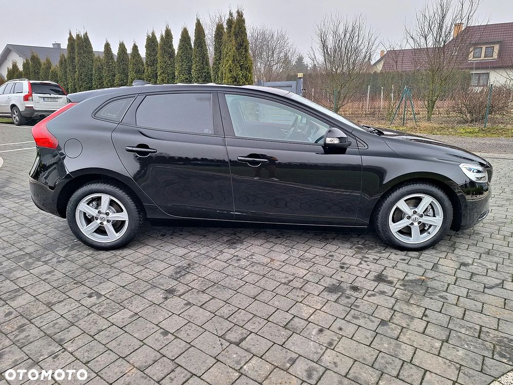 Volvo V40 T2 Kinetic - 13