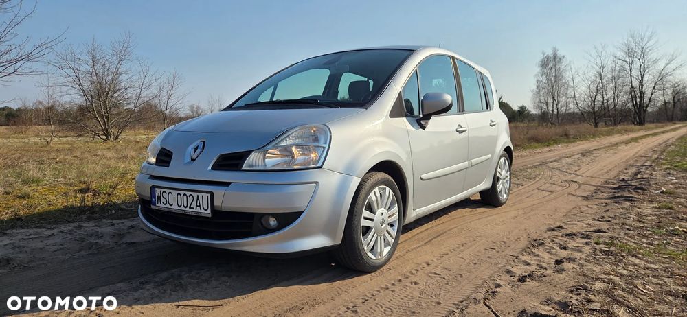 Renault Modus - 2