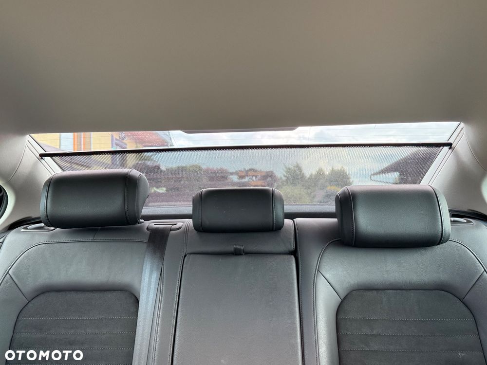 Volkswagen Passat 2.0 TDI Bi-Turbo BMT 4Mot Highline DSG - 14