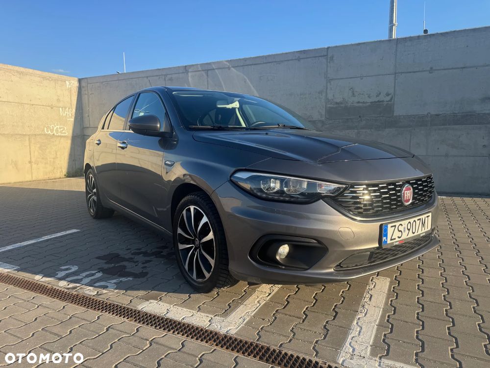 Fiat Tipo 1.4 T-Jet 16v Lounge - 3