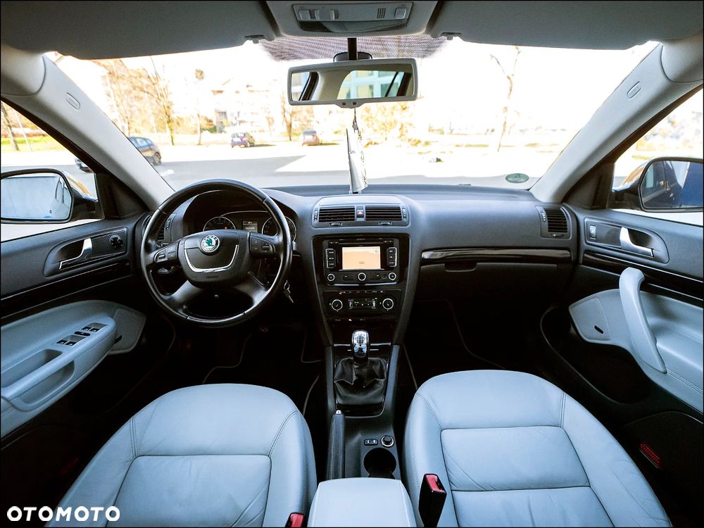 Skoda Octavia - 16
