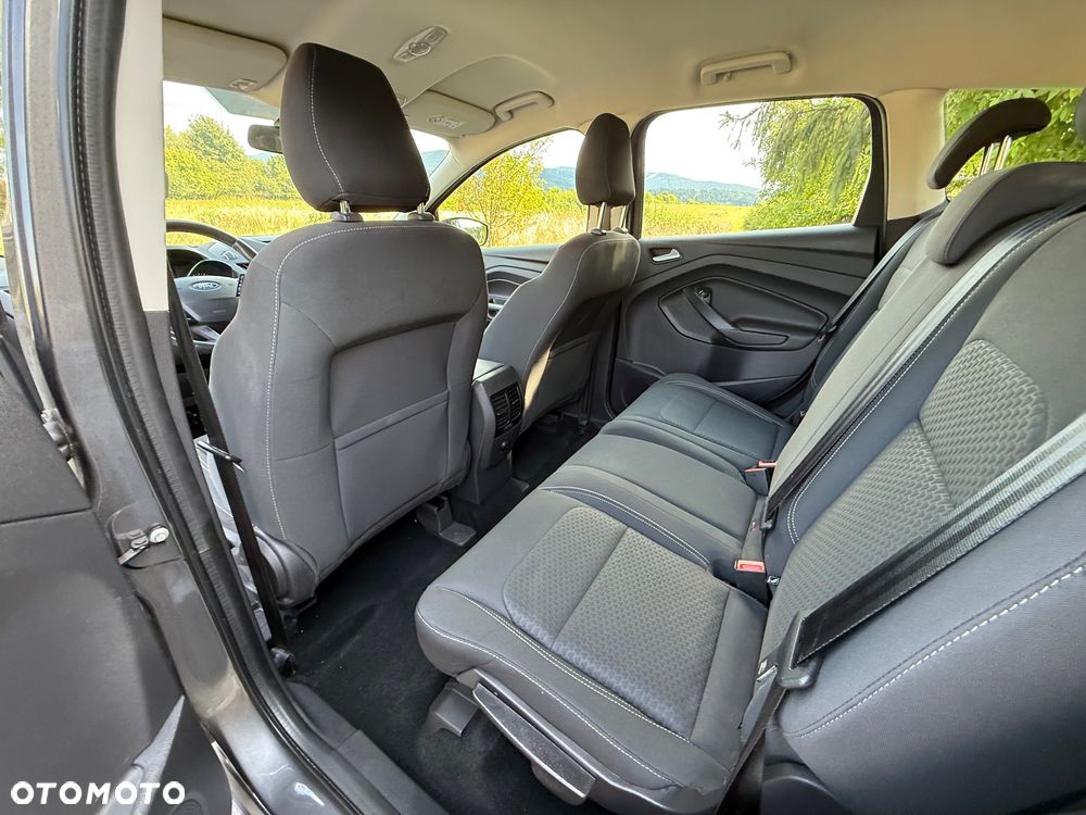 Ford Kuga - 3