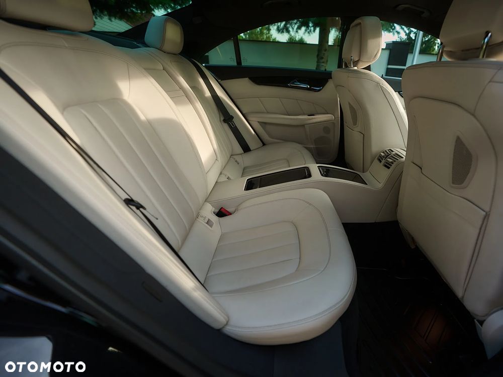 Mercedes-Benz CLS 350 d 4-Matic - 20