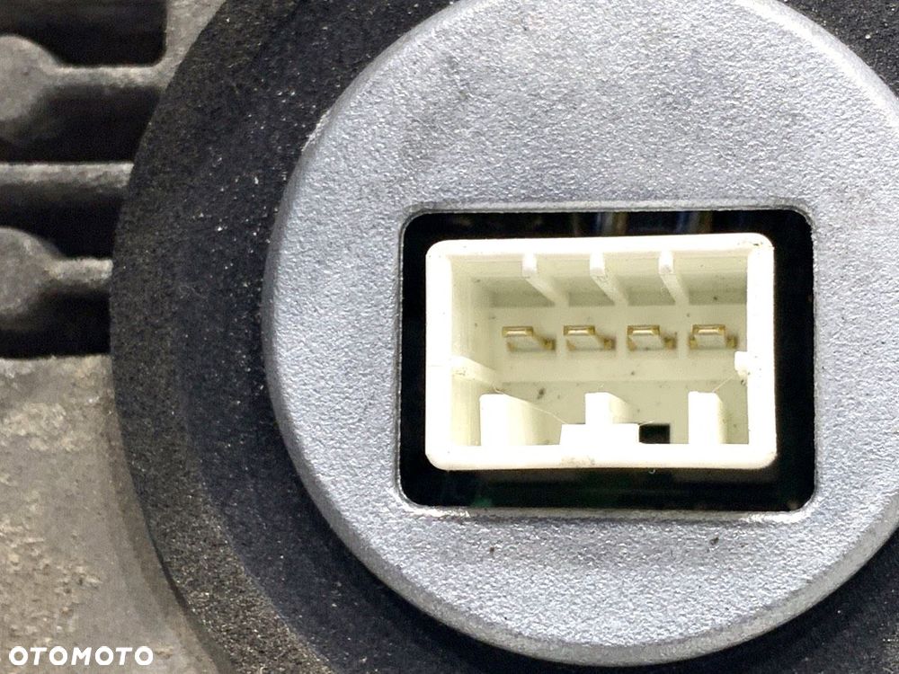 PRZETWORNICA XENON  HONDA ACCORD VII (CL, CN) 2003 - 2012 2.0 (CL7) 114 kW [155 KM] benzyna 2003 - - 4