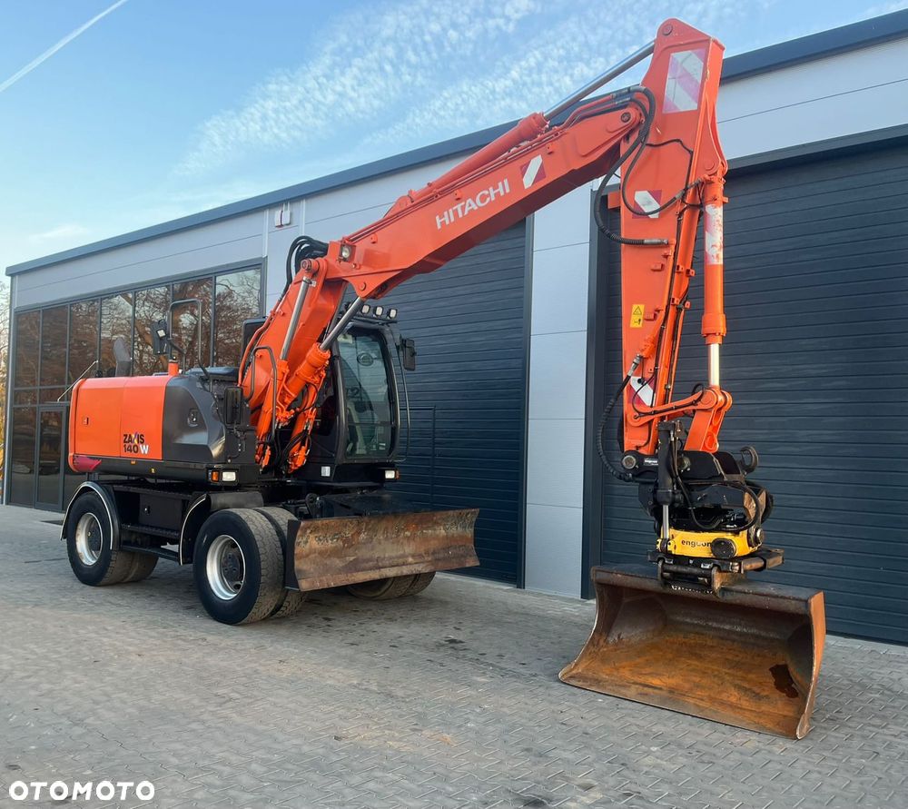 Hitachi ZX140W-5B - 1