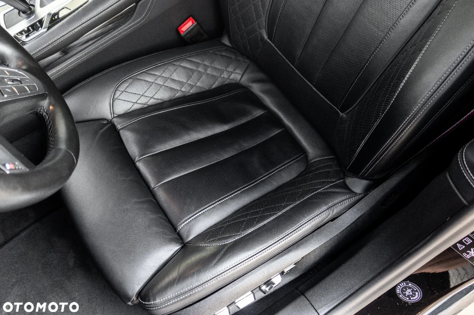 BMW Seria 7 730d xDrive sport - 27