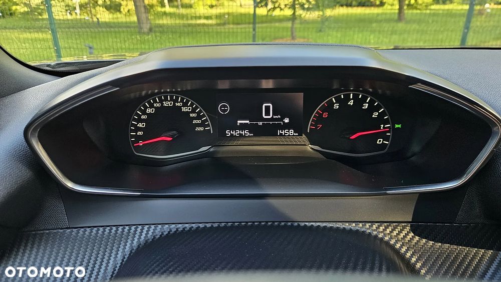 Peugeot 2008 PureTech 100 Style - 8