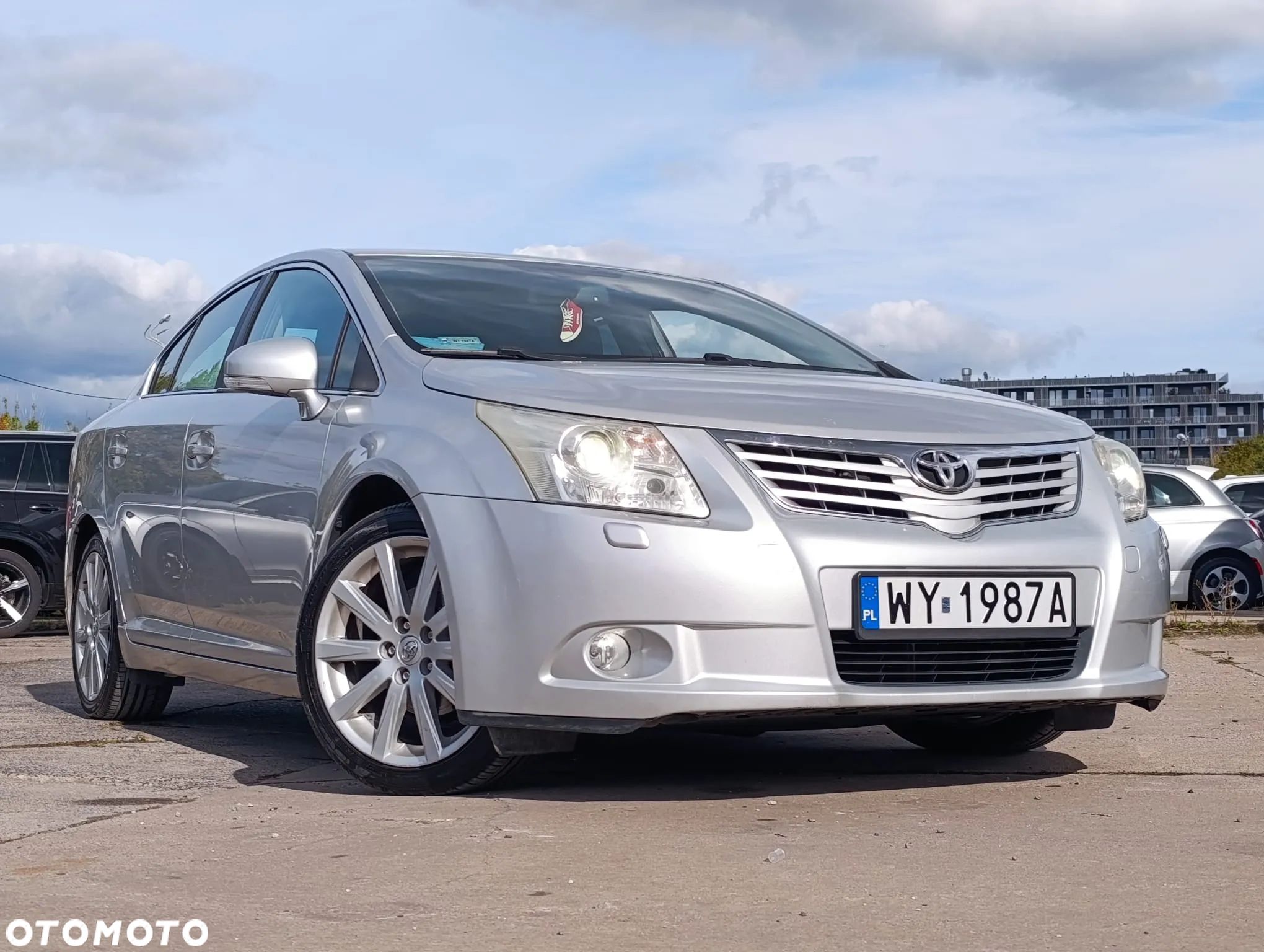 Toyota Avensis 2.0 Prestige NAVI - 1