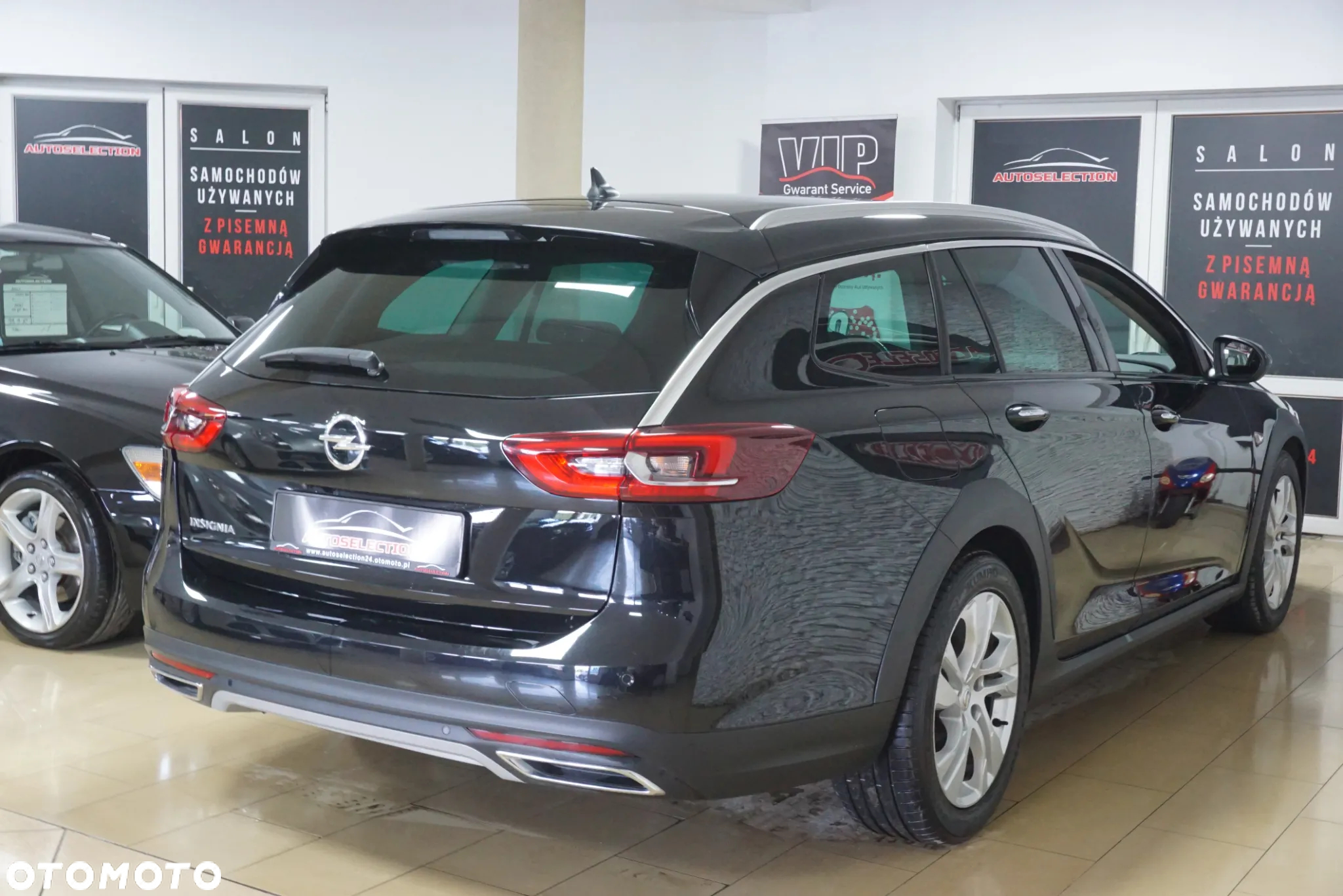 Opel Insignia Country Tourer 2.0 BiTrb D 4x4 Automatik Exclusive - 6