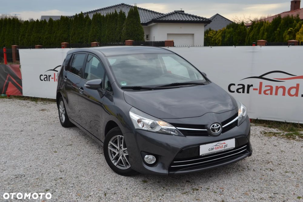 Toyota Verso 1.6 D-4D Prestige - 2