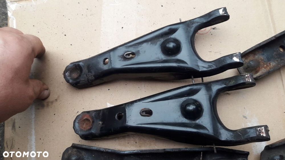 Mazda 323 f Premacy 626 2.0 TD Ditd MPV 6 2.0 citd łapa sprzęgła widełki - 1