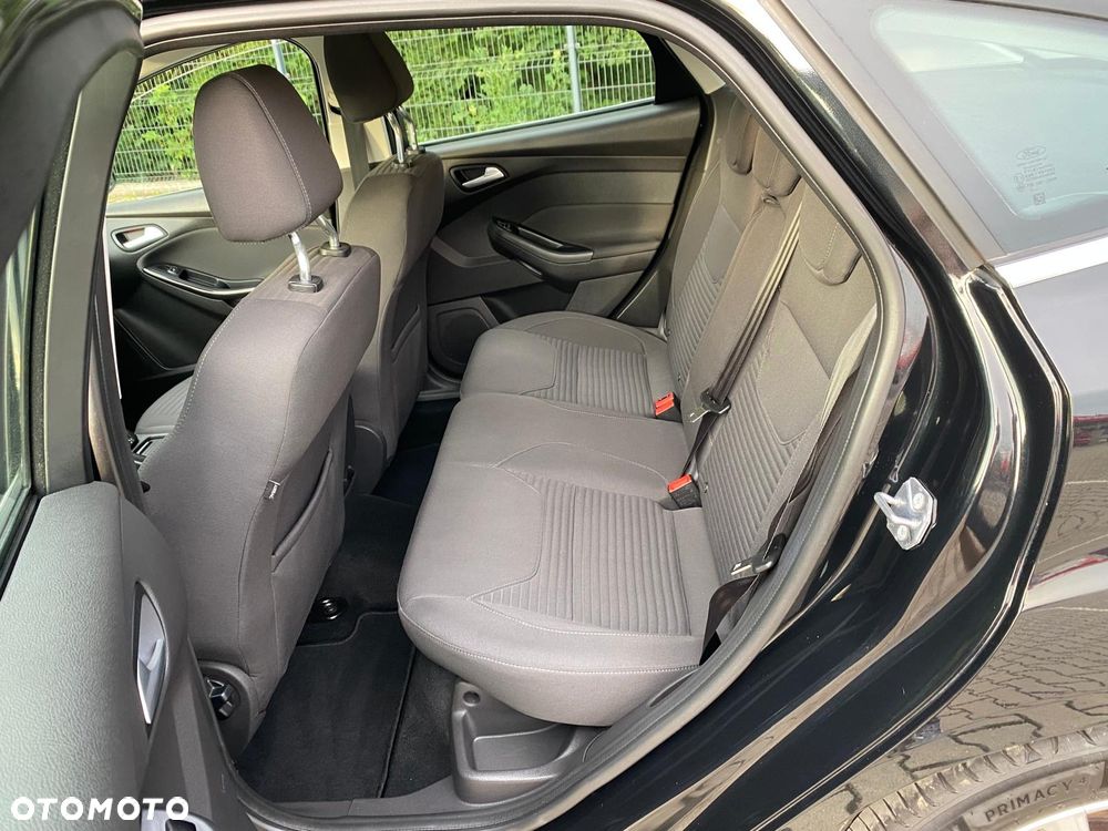 Ford Focus 1.0 EcoBoost Titanium - 10