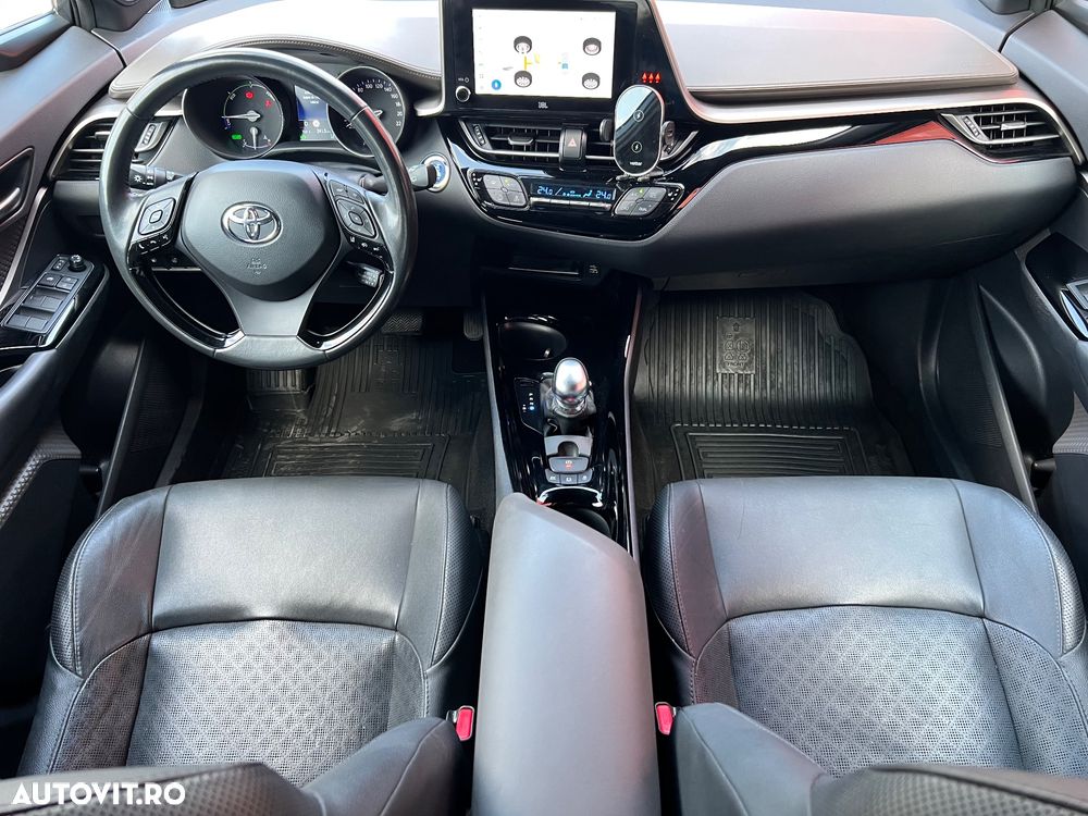 Toyota C-HR 2.0 HEV 197 CP 4x2 CVT Premiere Edition - 6