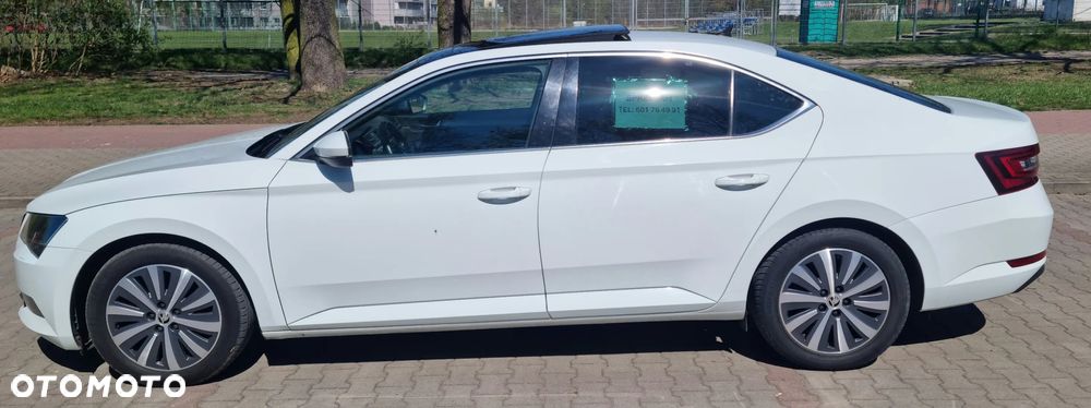 Skoda Superb 2.0 TDI Style - 4