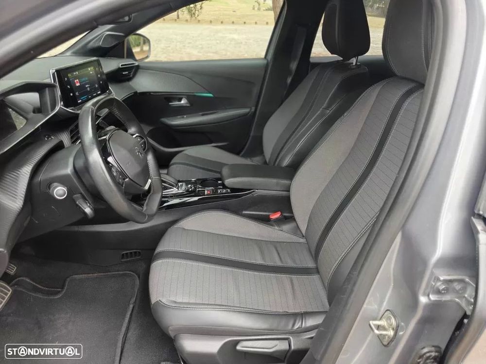 Peugeot e-208 50 kWh Allure Pack - 14